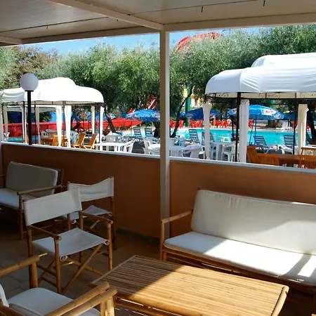 Gargano Village 3*