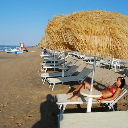Gargano Village 3* רודי גרגניקו