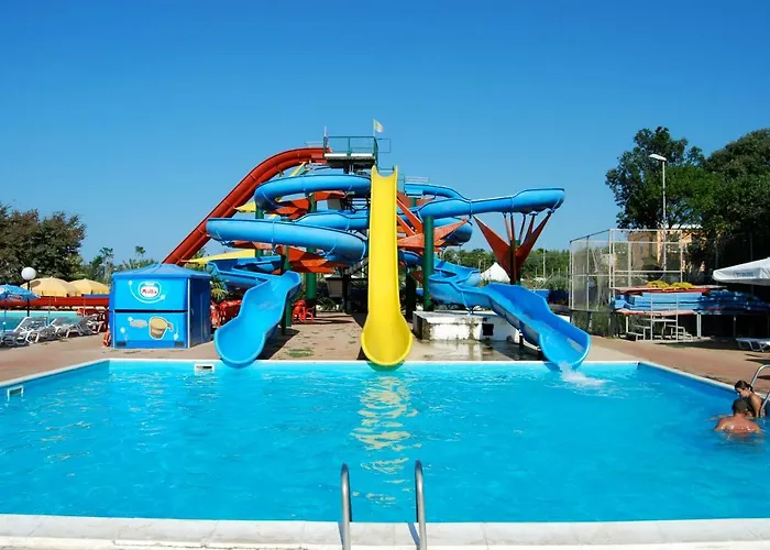Gargano Village מלון